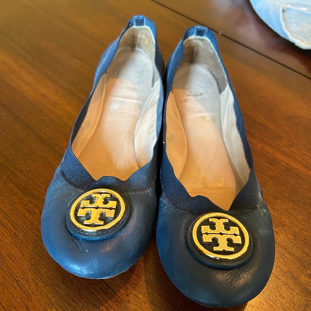 Tori Burch Logo Flats